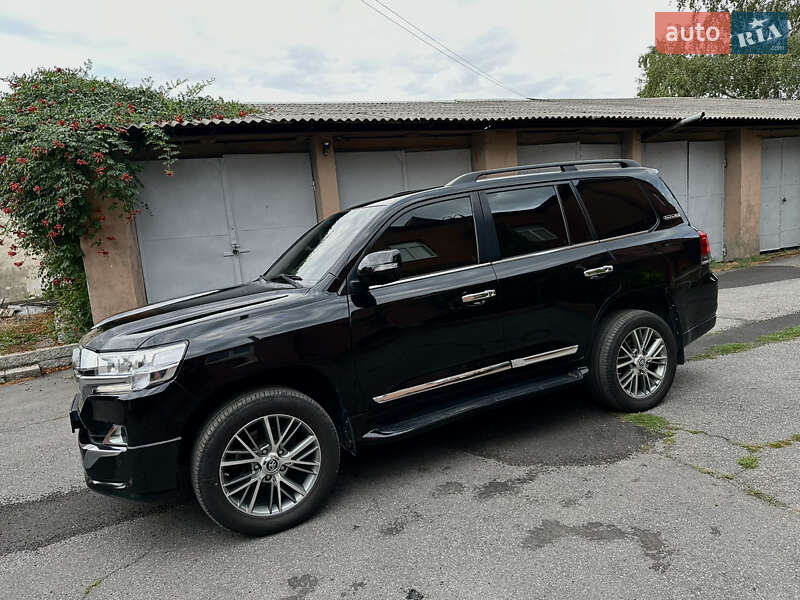 Позашляховик / Кросовер Toyota Land Cruiser 2008 в Дніпрі