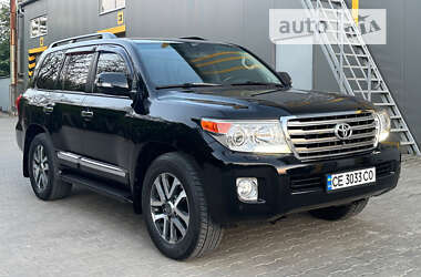 Внедорожник / Кроссовер Toyota Land Cruiser 2013 в Кельменцах