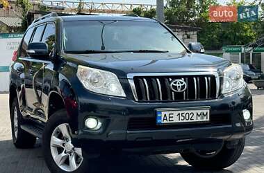 Позашляховик / Кросовер Toyota Land Cruiser 2012 в Дніпрі