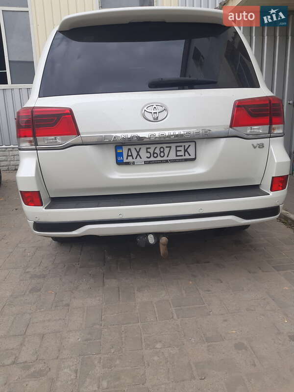 Внедорожник / Кроссовер Toyota Land Cruiser 2016 в Харькове