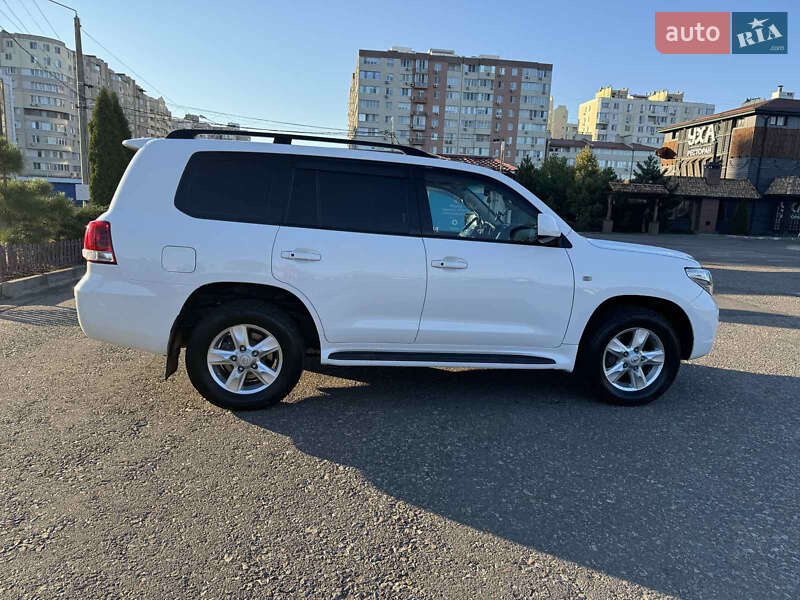 Позашляховик / Кросовер Toyota Land Cruiser 2010 в Одесі