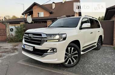 Внедорожник / Кроссовер Toyota Land Cruiser 2019 в Киеве