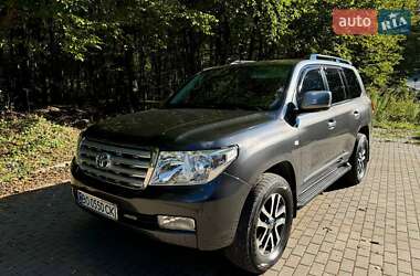 Внедорожник / Кроссовер Toyota Land Cruiser 2010 в Тернополе