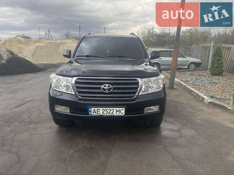 Позашляховик / Кросовер Toyota Land Cruiser 2007 в Павлограді