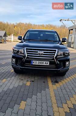 Внедорожник / Кроссовер Toyota Land Cruiser 2014 в Ужгороде