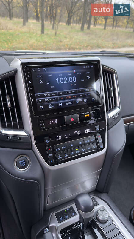 Внедорожник / Кроссовер Toyota Land Cruiser 2019 в Днепре