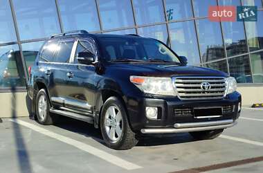 Внедорожник / Кроссовер Toyota Land Cruiser 2013 в Киеве