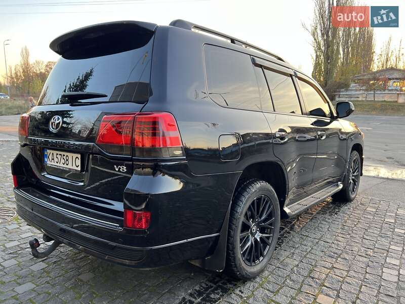 Позашляховик / Кросовер Toyota Land Cruiser 2008 в Києві