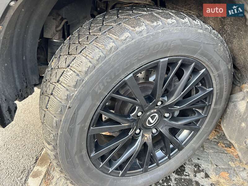 Позашляховик / Кросовер Toyota Land Cruiser 2008 в Києві