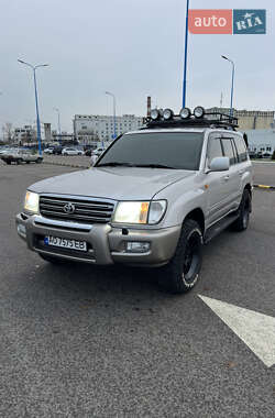 Позашляховик / Кросовер Toyota Land Cruiser 2002 в Ужгороді