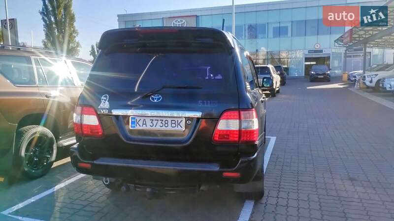 Позашляховик / Кросовер Toyota Land Cruiser 2003 в Києві