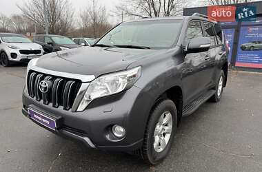 Позашляховик / Кросовер Toyota Land Cruiser 2013 в Дніпрі