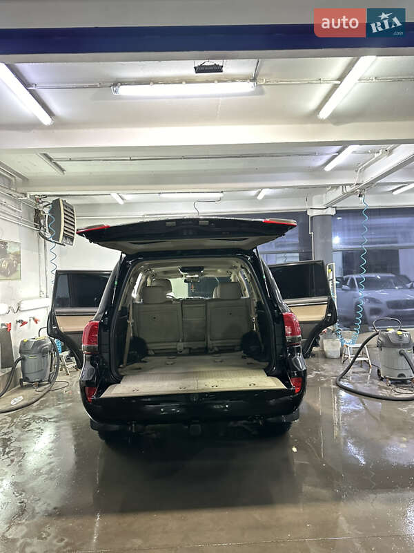 Внедорожник / Кроссовер Toyota Land Cruiser 2008 в Полтаве фото 20 Внедорожник / Кроссовер Toyota Land Cruiser 2008 в Полтаве