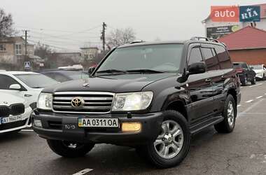 Внедорожник / Кроссовер Toyota Land Cruiser 2006 в Киеве