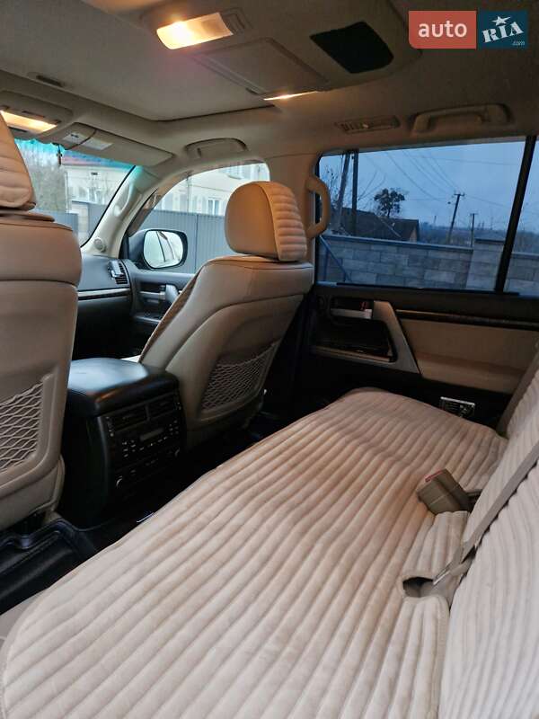 Внедорожник / Кроссовер Toyota Land Cruiser 2008 в Львове