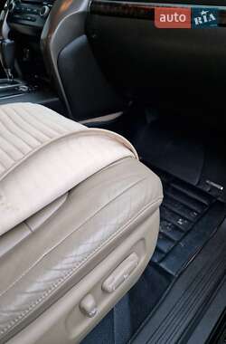 Внедорожник / Кроссовер Toyota Land Cruiser 2008 в 