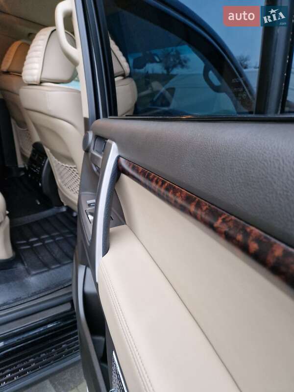 Внедорожник / Кроссовер Toyota Land Cruiser 2008 в Львове