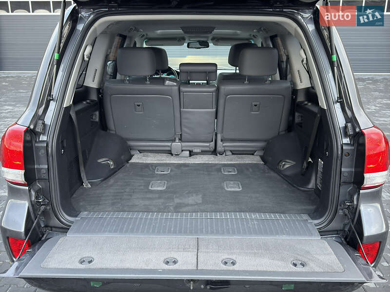 Внедорожник / Кроссовер Toyota Land Cruiser 2008 в Черновцах