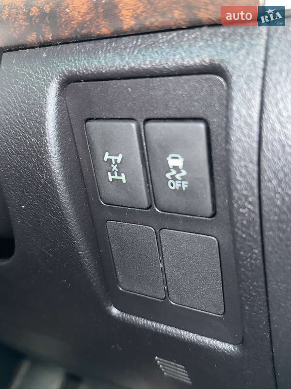 Внедорожник / Кроссовер Toyota Land Cruiser 2008 в Черновцах