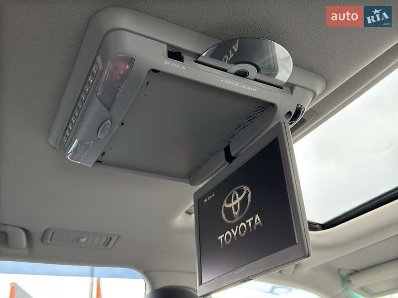 Внедорожник / Кроссовер Toyota Land Cruiser 2008 в Черновцах