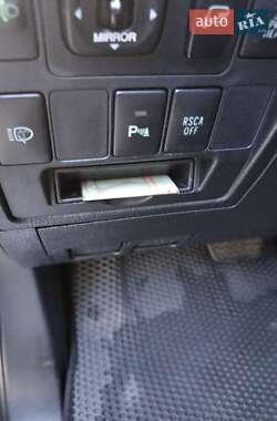 Внедорожник / Кроссовер Toyota Land Cruiser 2008 в 