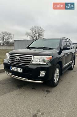 Позашляховик / Кросовер Toyota Land Cruiser 2012 в Києві