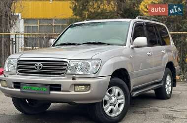 Позашляховик / Кросовер Toyota Land Cruiser 2004 в Одесі