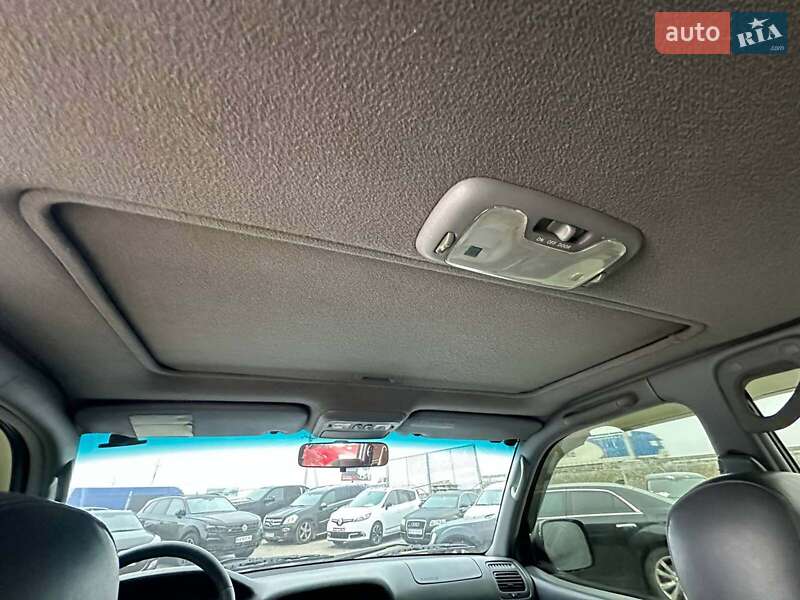 Внедорожник / Кроссовер Toyota Land Cruiser 2001 в Львове