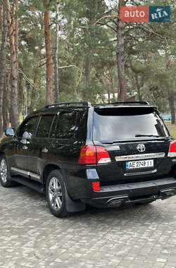 Позашляховик / Кросовер Toyota Land Cruiser 2012 в Кременчуці