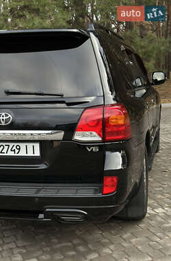 Позашляховик / Кросовер Toyota Land Cruiser 2012 в Кременчуці