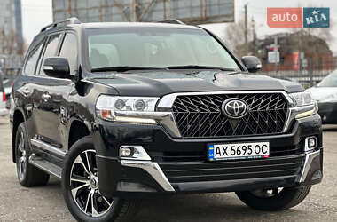 Позашляховик / Кросовер Toyota Land Cruiser 2019 в Києві