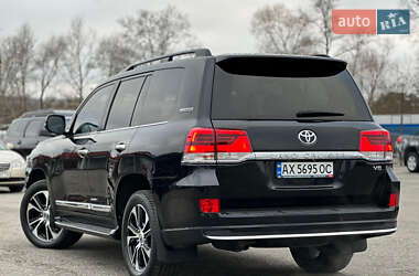 Позашляховик / Кросовер Toyota Land Cruiser 2019 в Києві