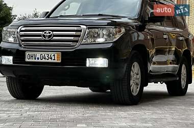 Позашляховик / Кросовер Toyota Land Cruiser 2010 в Тернополі