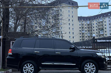 Внедорожник / Кроссовер Toyota Land Cruiser 2019 в 