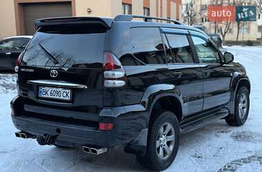 Позашляховик / Кросовер Toyota Land Cruiser 2008 в Рівному