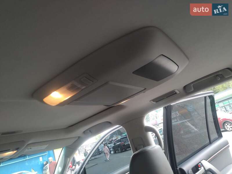 Внедорожник / Кроссовер Toyota Land Cruiser 2008 в Киеве