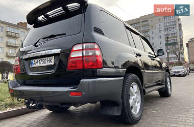 Внедорожник / Кроссовер Toyota Land Cruiser 2005 в Звягеле