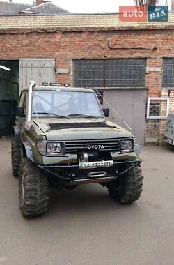 Позашляховик / Кросовер Toyota Land Cruiser 1995 в Києві