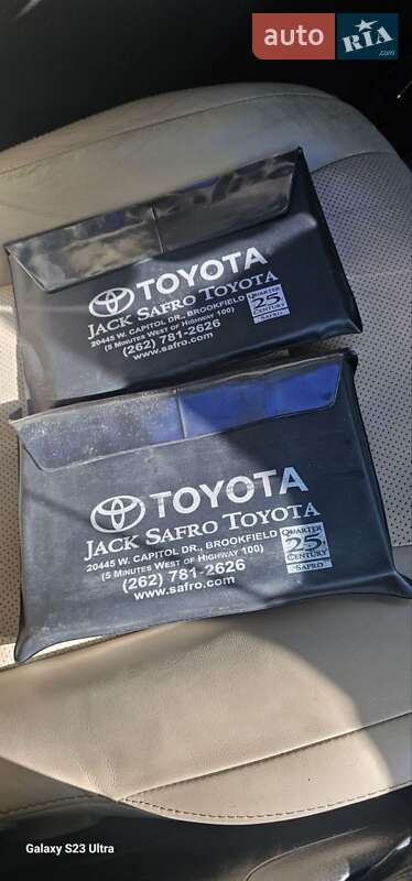 Внедорожник / Кроссовер Toyota Land Cruiser 2012 в Сквире