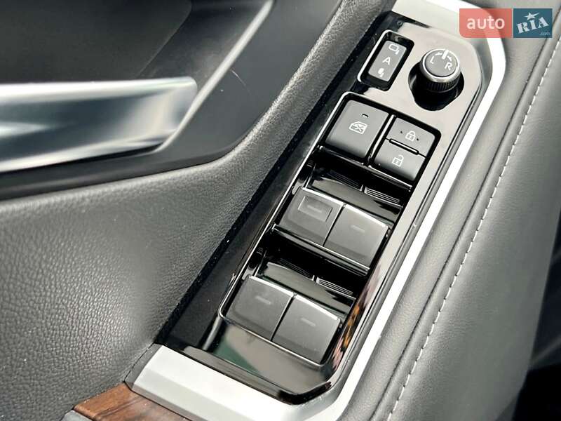 Позашляховик / Кросовер Toyota Land Cruiser 2021 в Києві