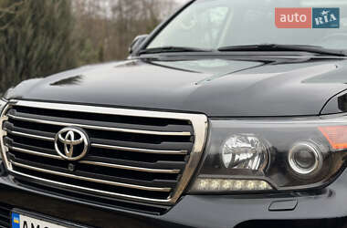 Внедорожник / Кроссовер Toyota Land Cruiser 2014 в Житомире