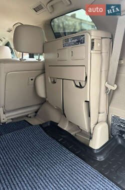 Внедорожник / Кроссовер Toyota Land Cruiser 2013 в Хмельницком