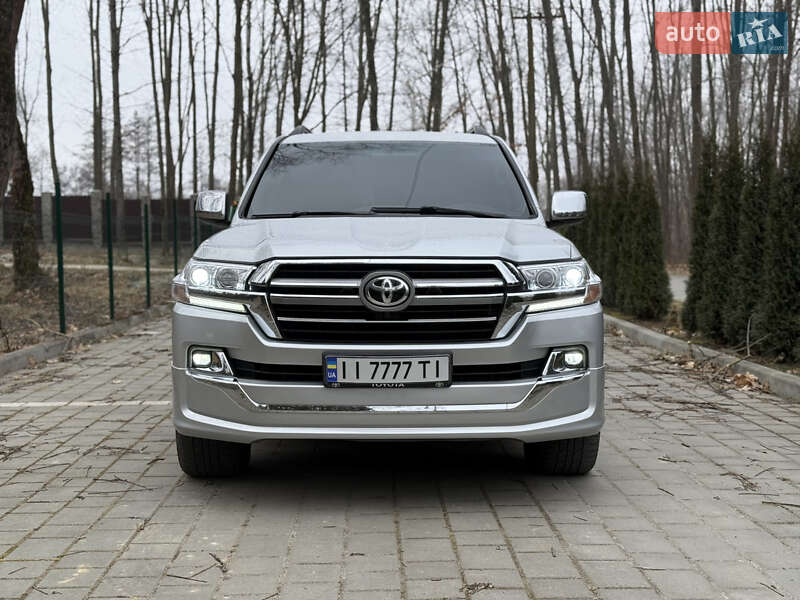 Позашляховик / Кросовер Toyota Land Cruiser 2008 в Трускавці