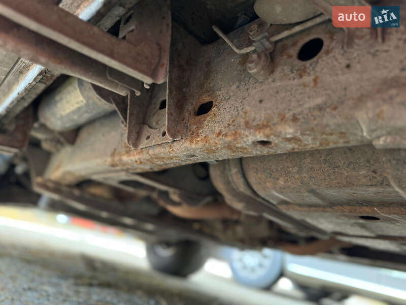 Позашляховик / Кросовер Toyota Land Cruiser 2000 в Херсоні