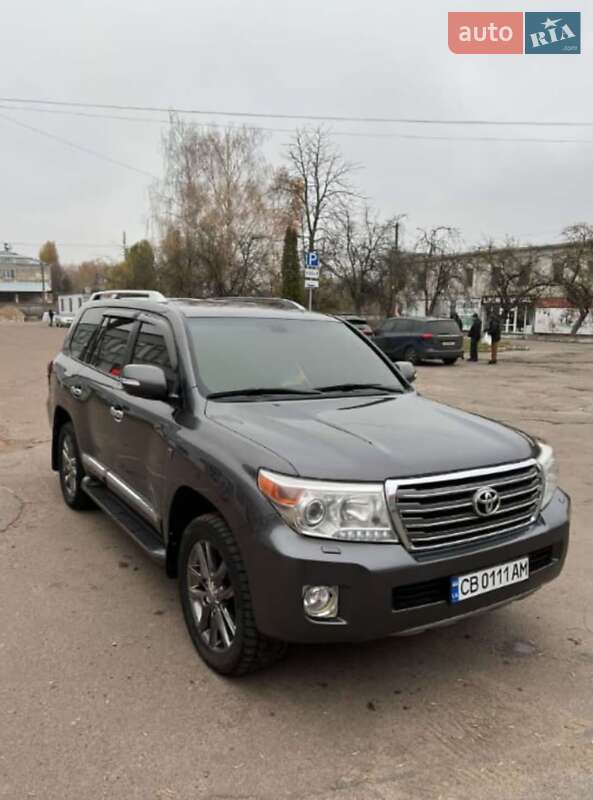 Внедорожник / Кроссовер Toyota Land Cruiser 2011 в Чернигове