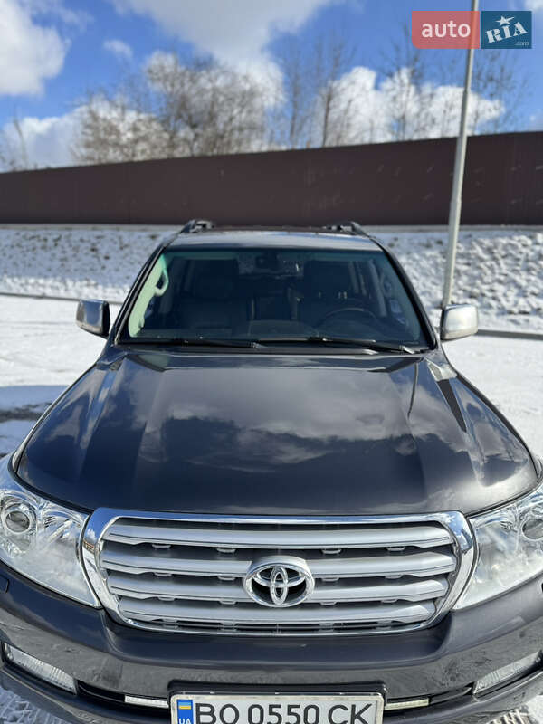 Внедорожник / Кроссовер Toyota Land Cruiser 2010 в Тернополе