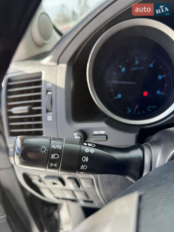 Внедорожник / Кроссовер Toyota Land Cruiser 2010 в Тернополе