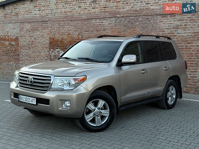 Toyota Land Cruiser 2013