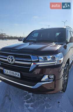 Внедорожник / Кроссовер Toyota Land Cruiser 2016 в Киеве