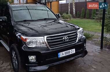 Позашляховик / Кросовер Toyota Land Cruiser 2008 в Києві